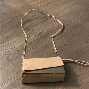 Steve Madden crossover